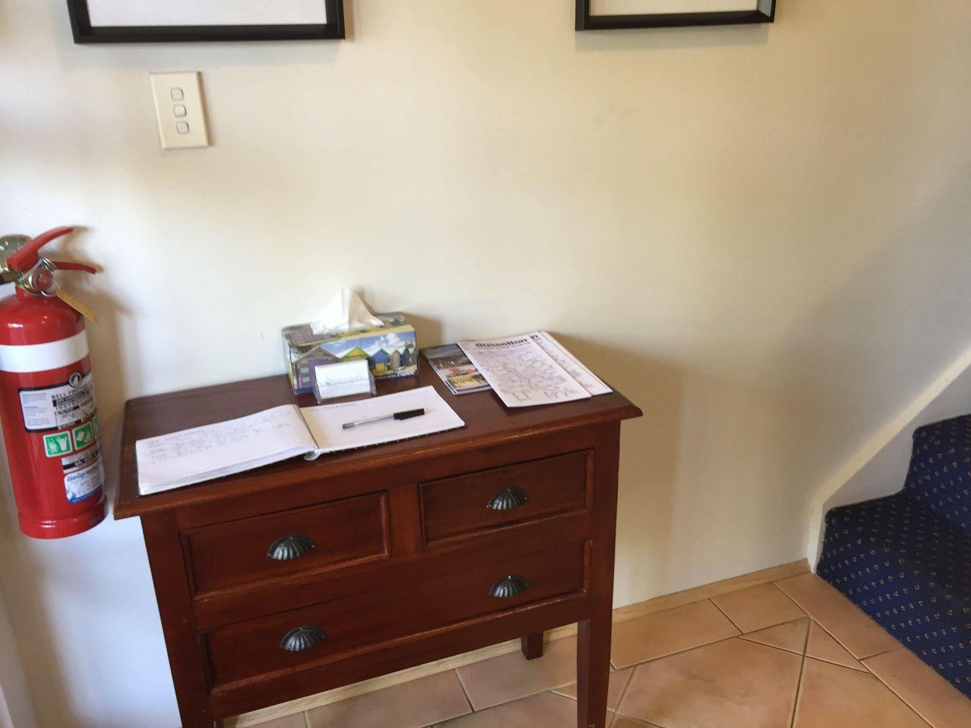 Observatory Guesthouse - Adults Only Busselton Bagian luar foto